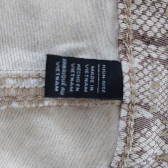 White House Black Market Faux Snakeskin Print High Rise Straight Leg Jeans 14 - Picture 7 of 9